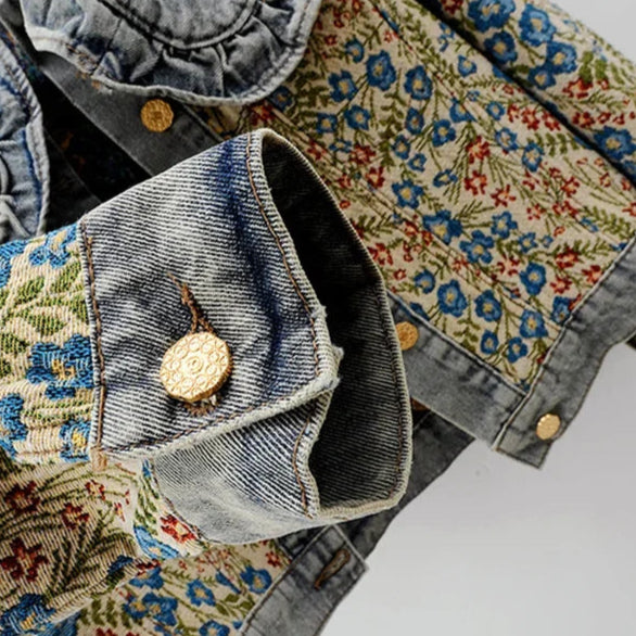 veste-en-jean-fleurie-brodee-a-volant-femme-manche