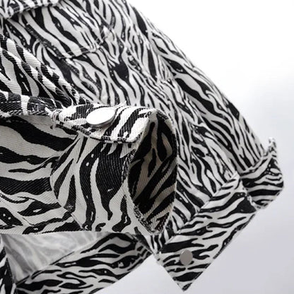 veste-en-jean-imprime-zebre-manche